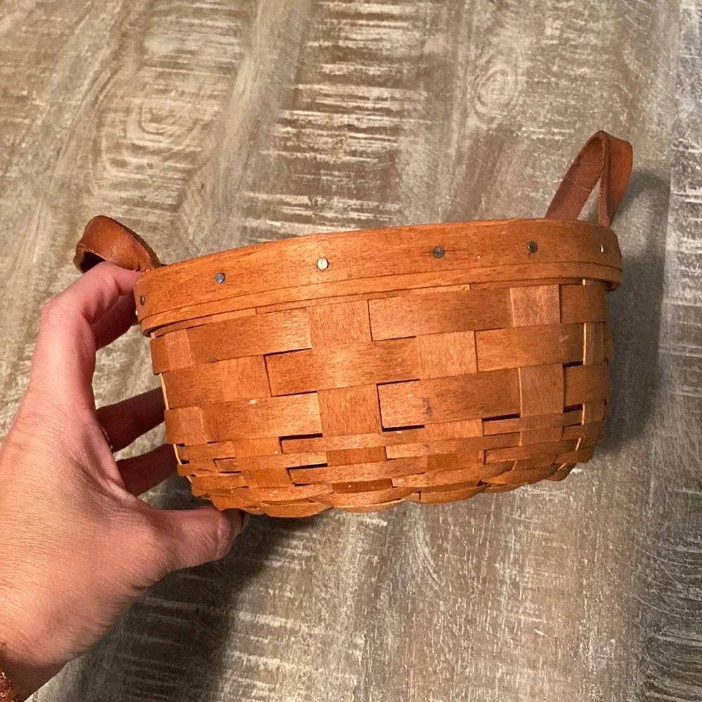 Longaberger basket, 1989